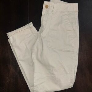 GAP Women’s Cream Chino Pants